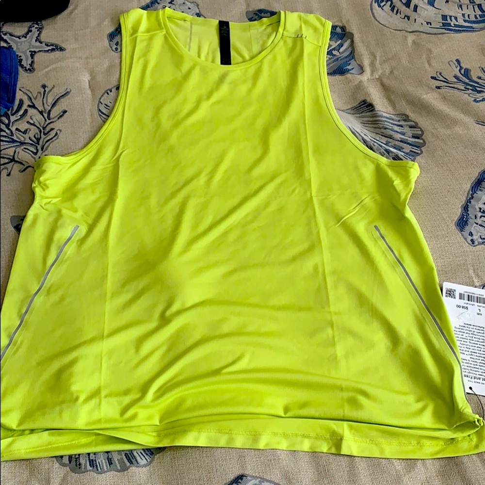 Lululemon tank top